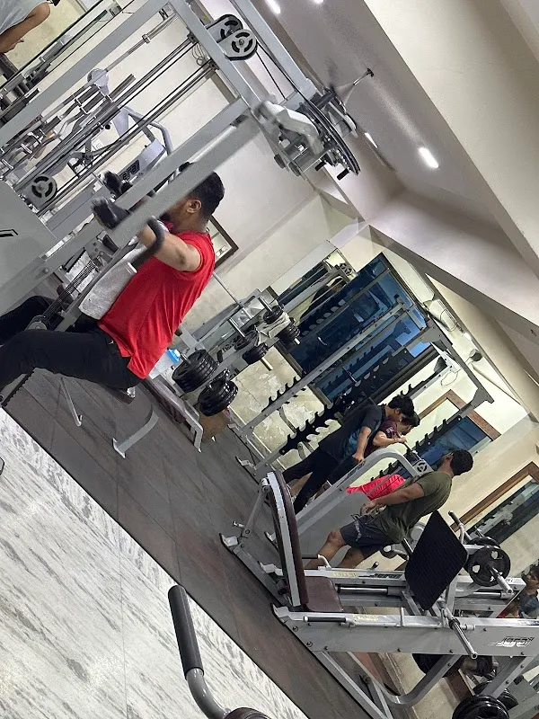 Morya Fitness , vasind