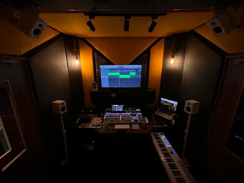 IN THE MIX STUDIO BORIVALI