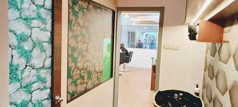 Mansoor Hair & Beauty Studio