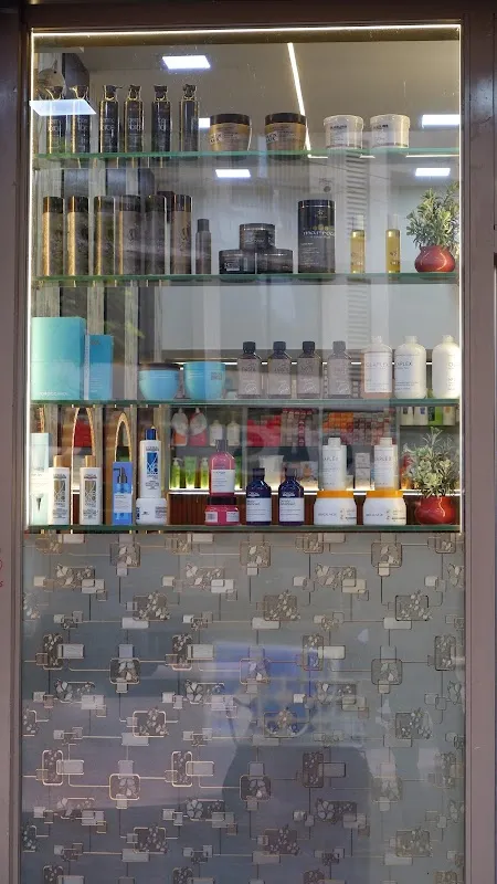 Mansoor Hair & Beauty Studio