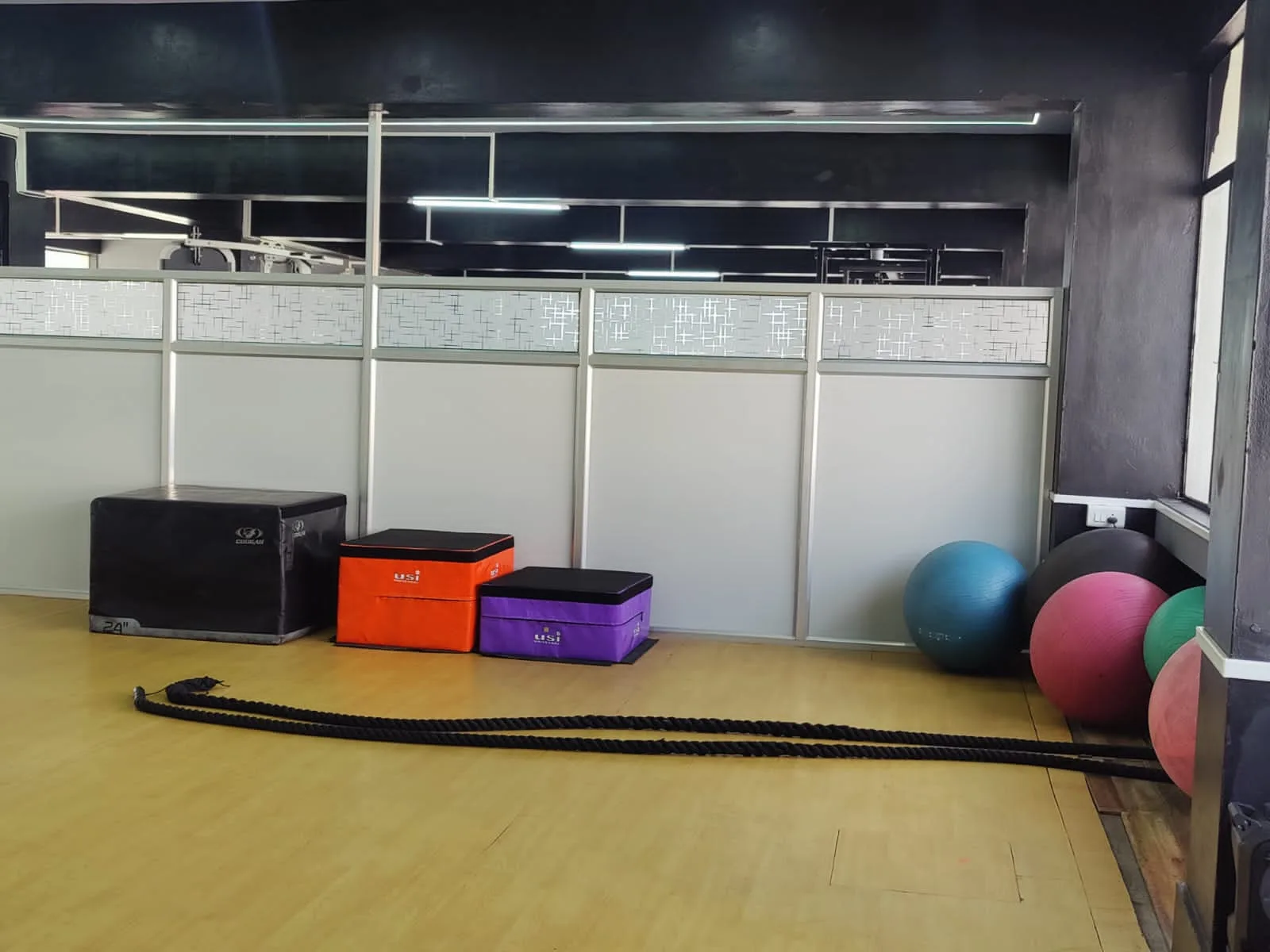 FLEXAPPEAL GYM - Family Fitness Centre