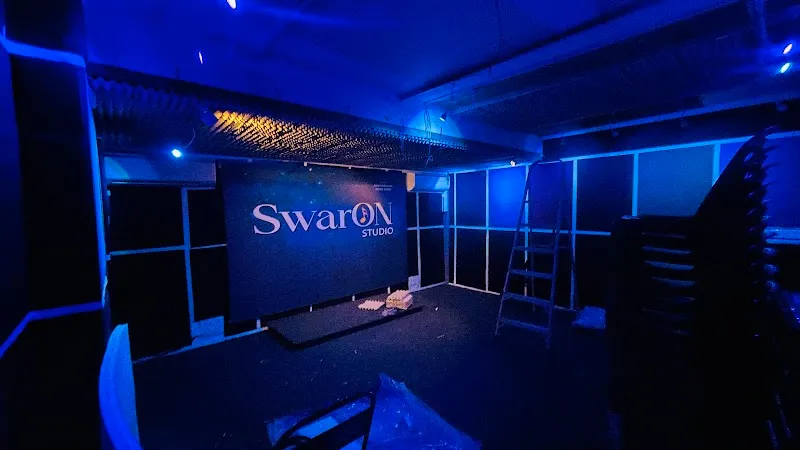 SwarON Studio