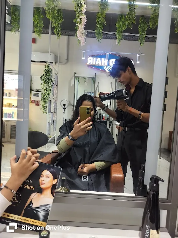 Lakme Salon For Him and Her in Nency Colony,Borivali East,Mumbai