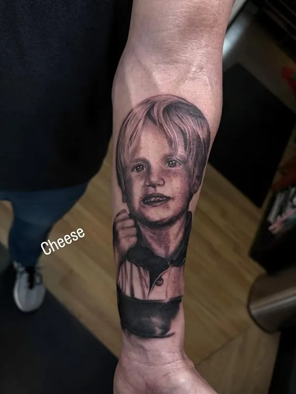 Legendary Custom Tattoos and Piercings