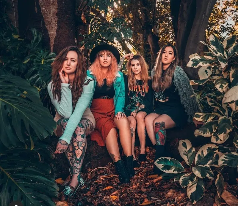 The paper moon tattoo collective