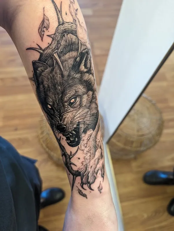 The paper moon tattoo collective