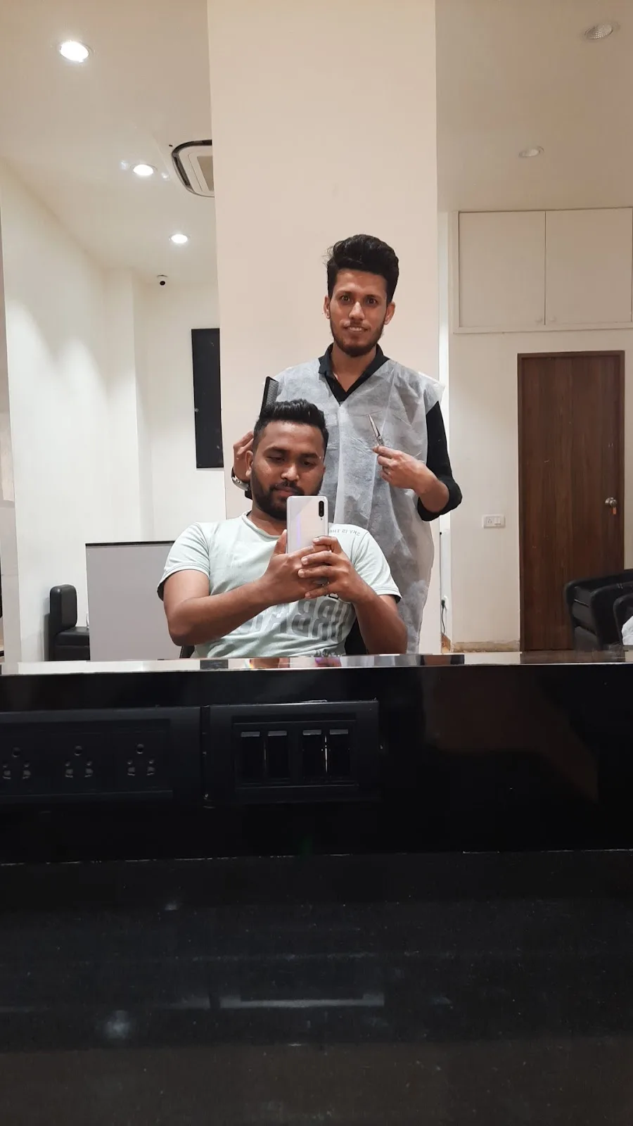 Kapils Salon - Vasai (West)