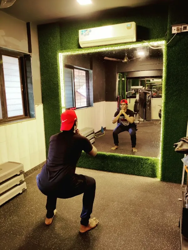 MuscleBro Fitness Club