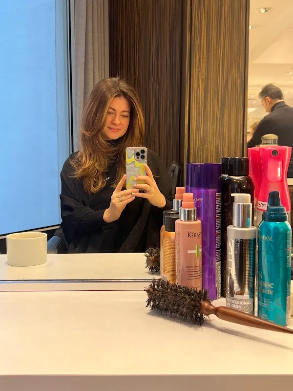 Salon Buzz