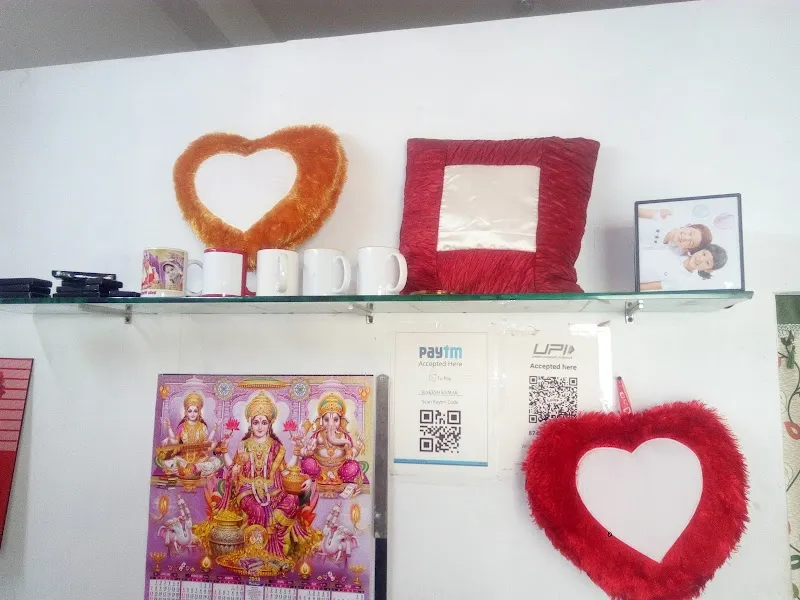 Lamba Printers & Studio