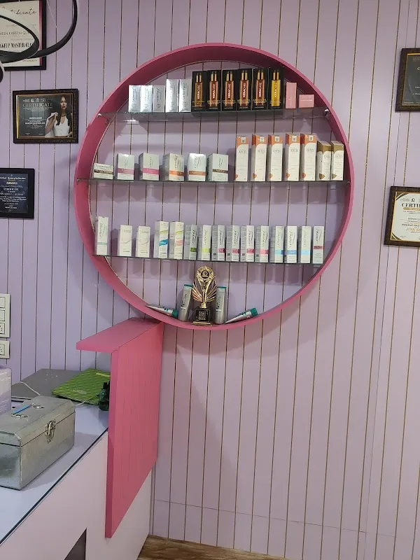 Misk Beauty Salon