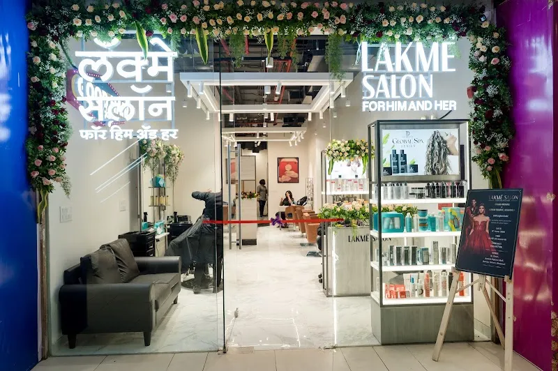 Lakme Salon For Him and Her in Aurum Mall,Ghansoli,Navi Mumbai
