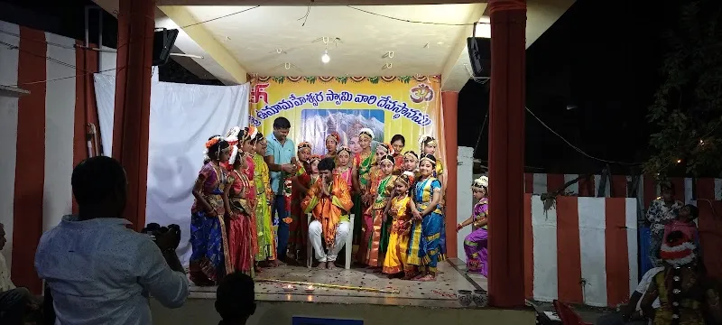 VIJAY MUSICAL DANCE ACADEMY