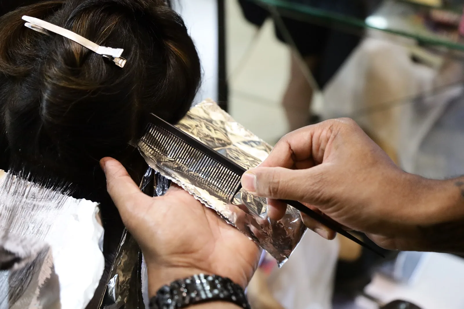 Mirrors Luxury Salons, Banjara Hills