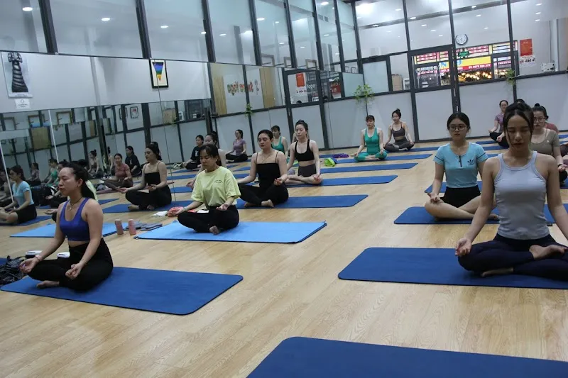 ANANDA YOGA SHALA