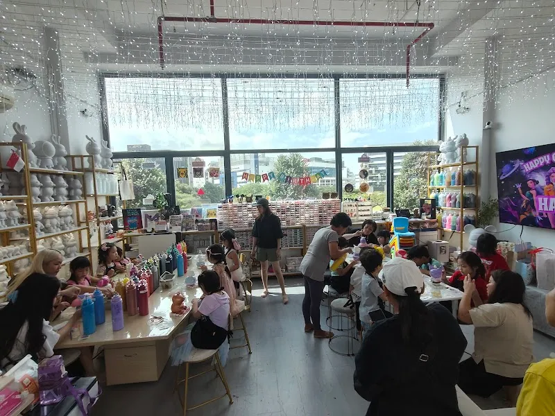 WA! Studio Singapore (Decoden, Painting, Art & Craft Workshops | Birthdays & Events Space)