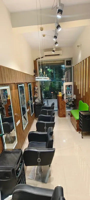 Salon 21 Family