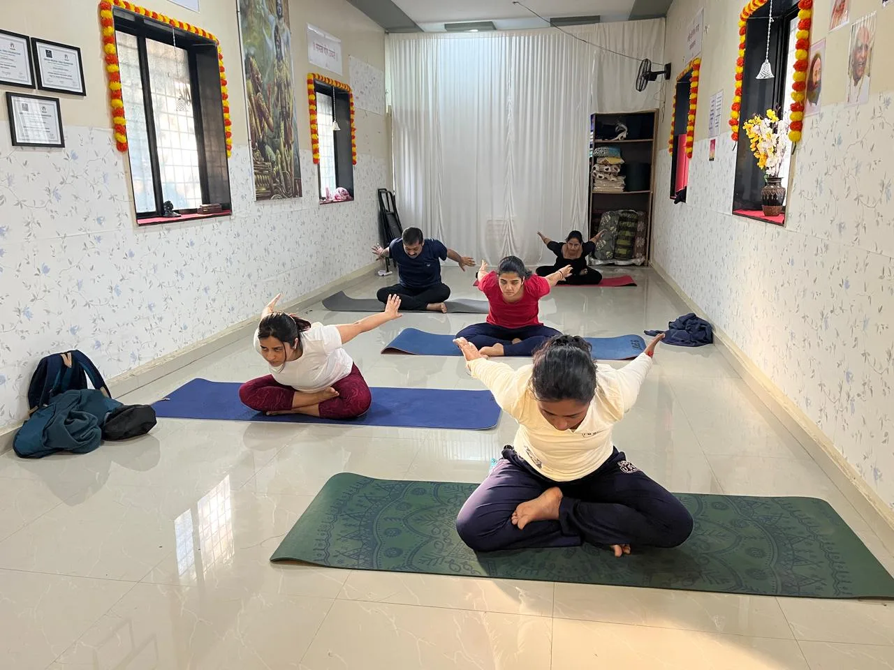 Chaitanya yog mandir