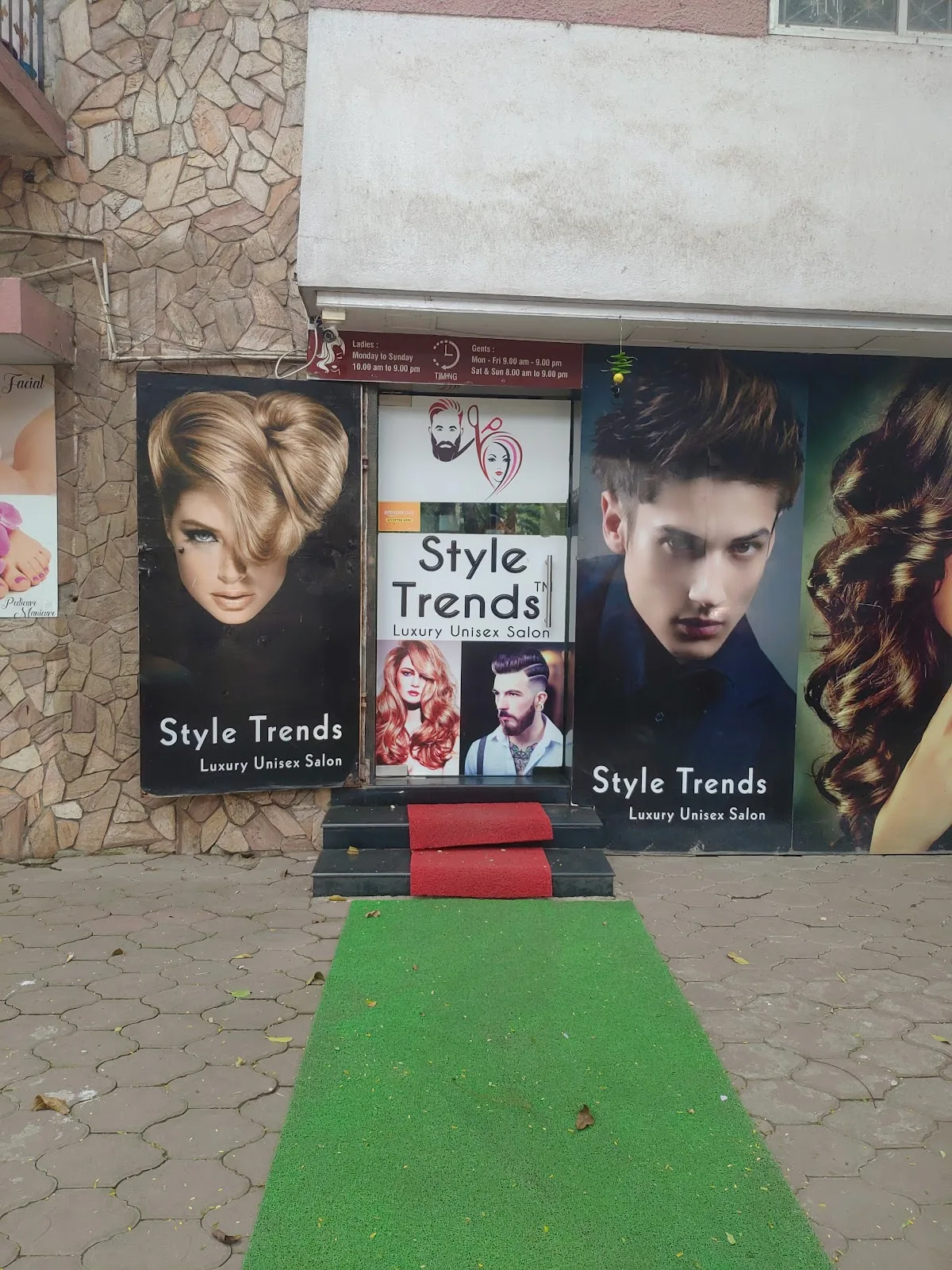 Style Trends Luxury Unisex Salon