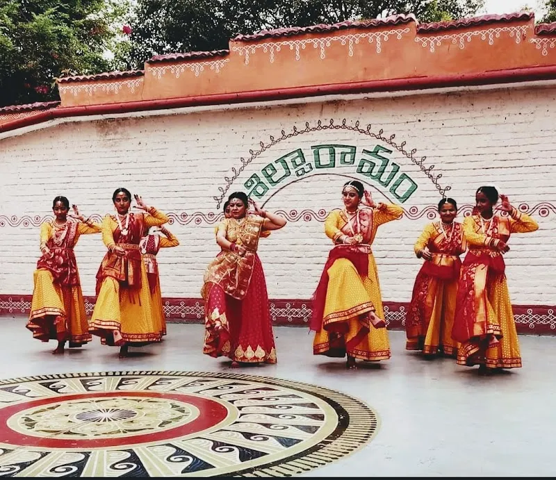 YOGINI INSTITUTE OF PERFORMING ARTS (Yogini Kathak)