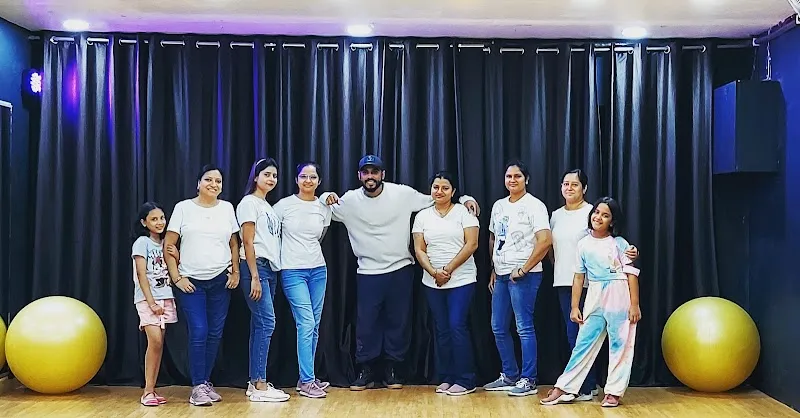 Srijan dance studio, mahanagar golmarket