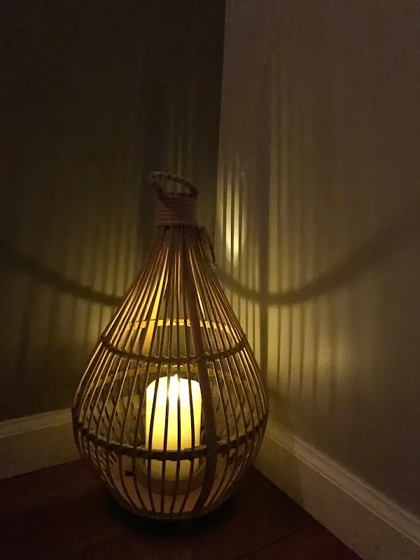 Hideaway Spa & Lounge Wall Street