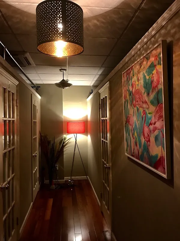 Hideaway Spa & Lounge Wall Street