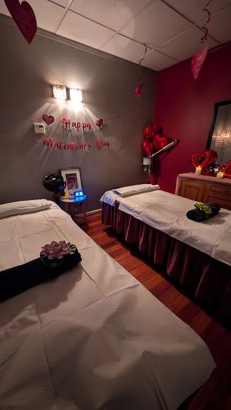 Hideaway Spa & Lounge Wall Street