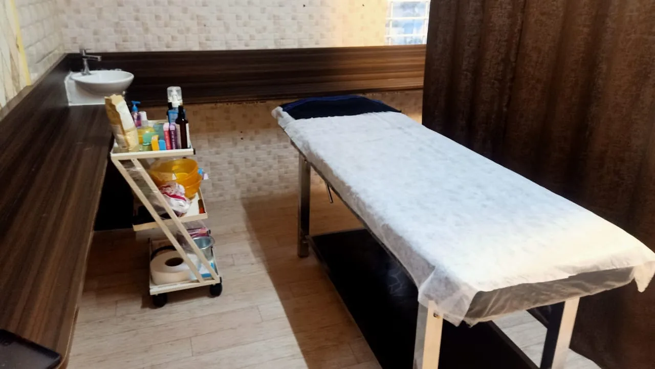 Beauty Point Salon for Him & Her