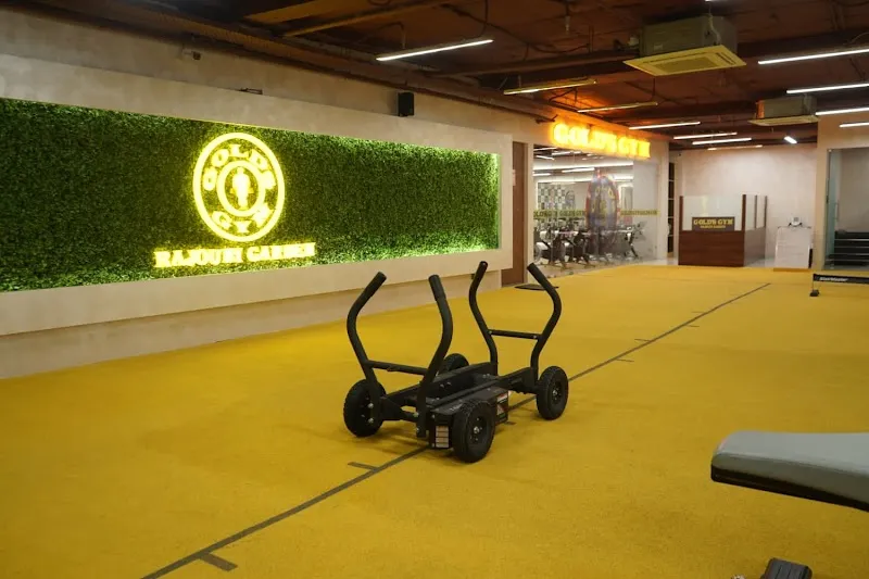 Gold's Gym Rajouri Garden