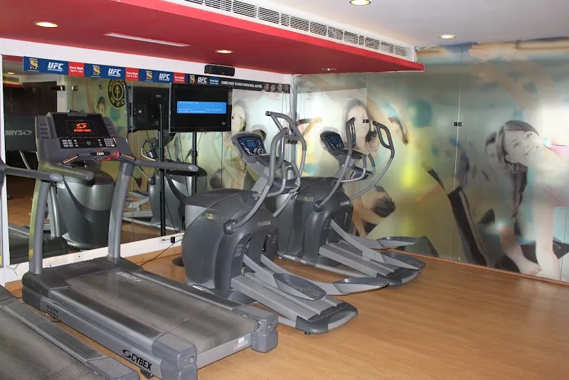 Gold's Gym Rajouri Garden