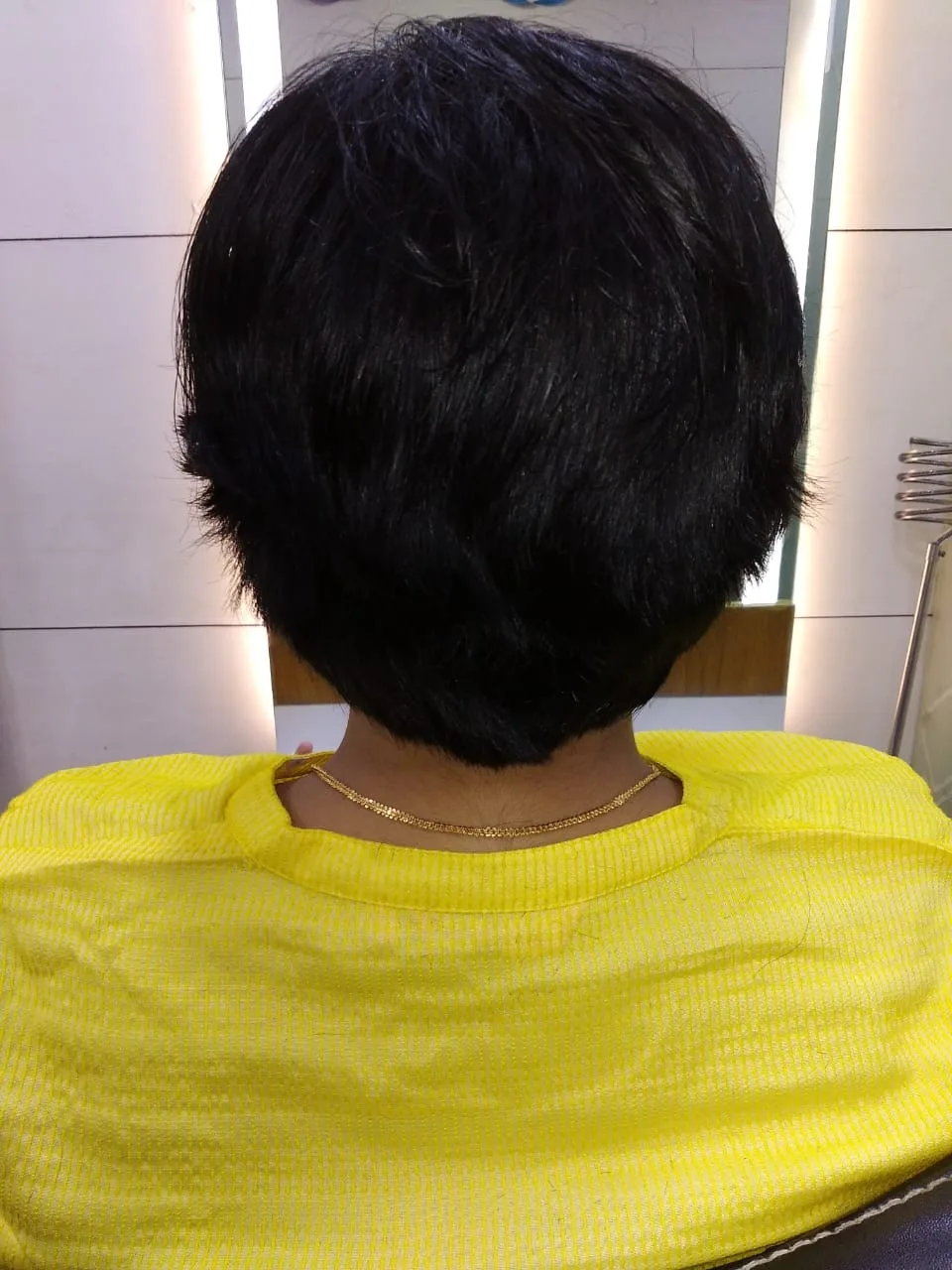 Naturals Salon Selaiyur
