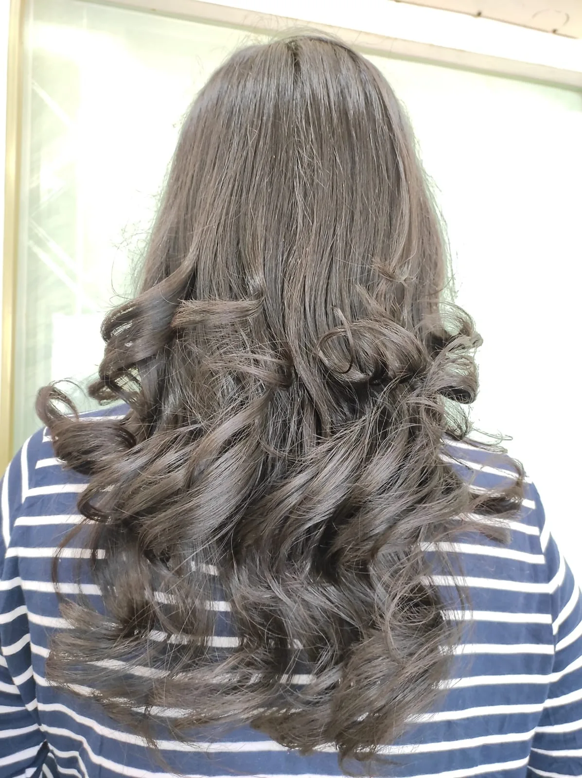 Naturals Salon Selaiyur