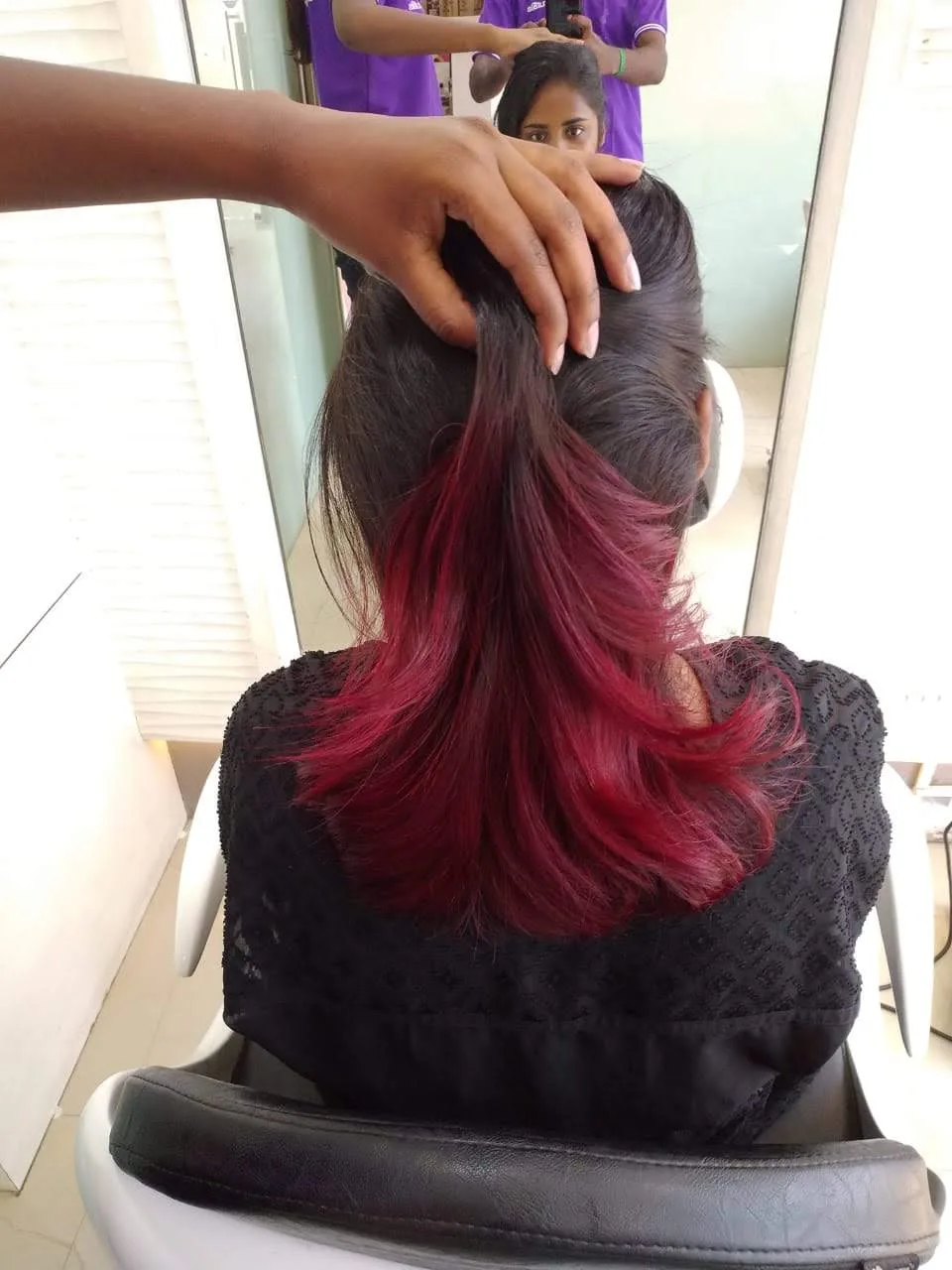 Naturals Salon Selaiyur