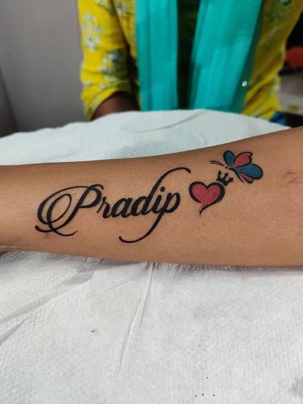 Superman Tattoo & Piercing Studio17