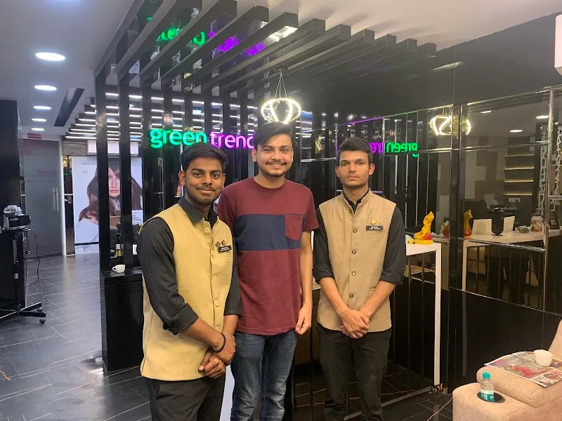 Green Trends Hazratganj lucknow