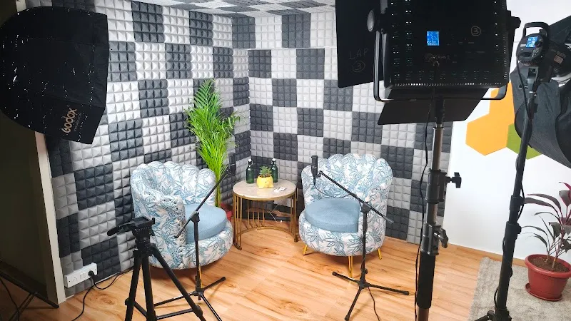 Savoir Studio