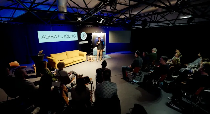 VIDEO STUDIO WIEN - gira media gmbh