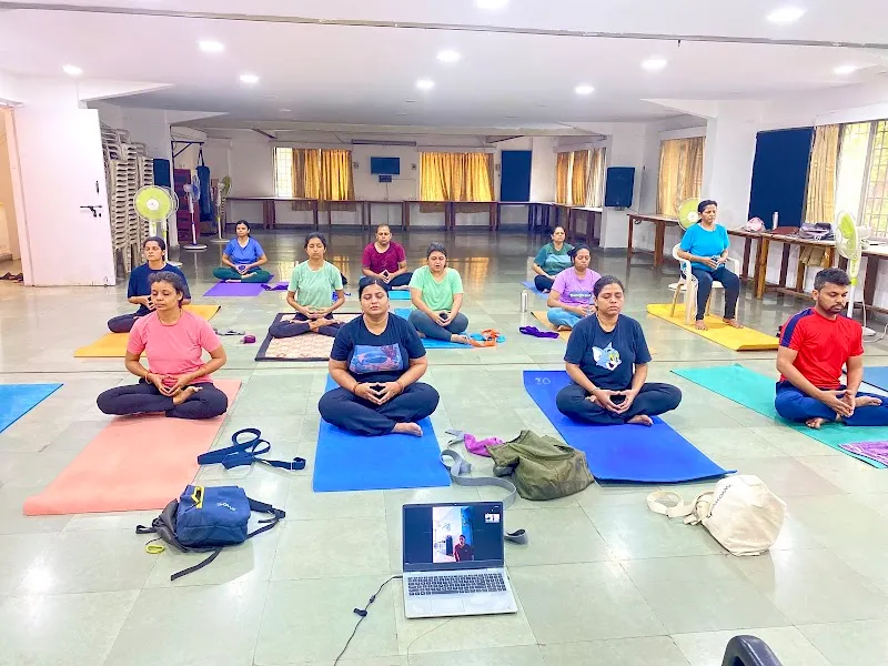Oshiva Yoga