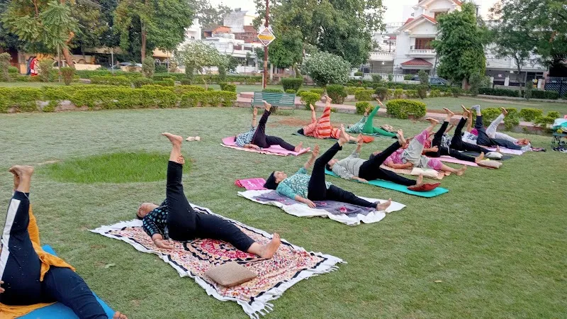 YogKulam - Best Yoga Teacher Training Institute in Lucknow India