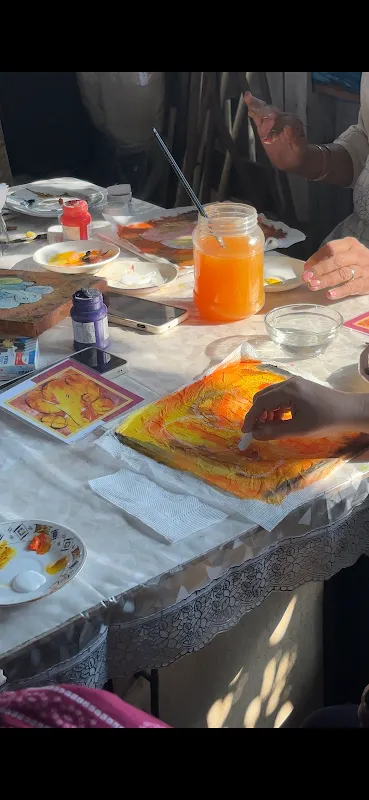 Meena's Art Studio