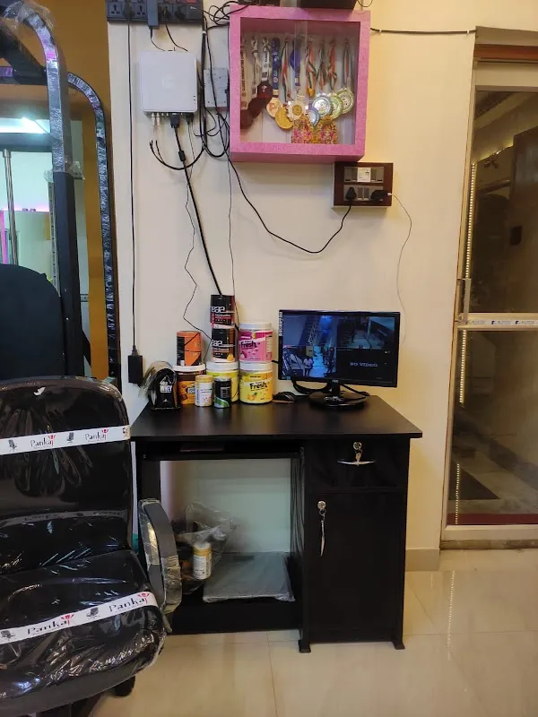 Alpha Core Unisex Gym