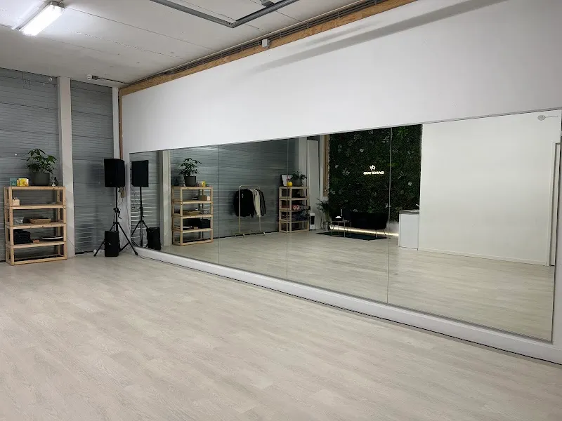 Dance Yard Studio