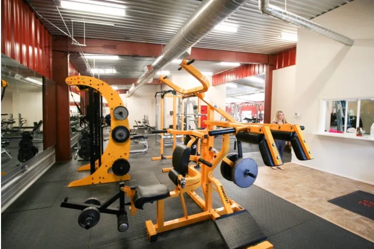 Momentum 24/7 Fitness