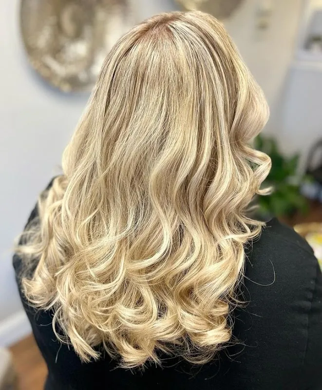 Style Lounge Salon