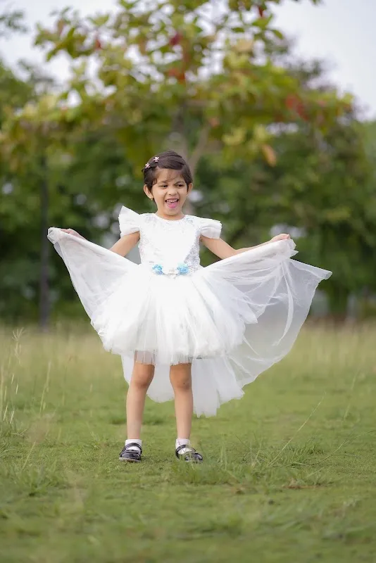 Anuradha Digital Photo Studio