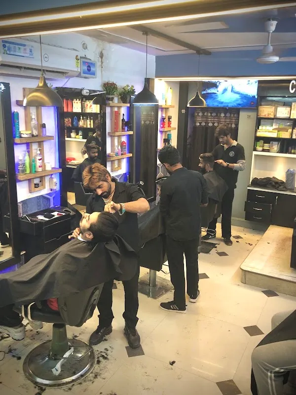 Mack Unisex Salon | Best Unisex Salon in Abohar