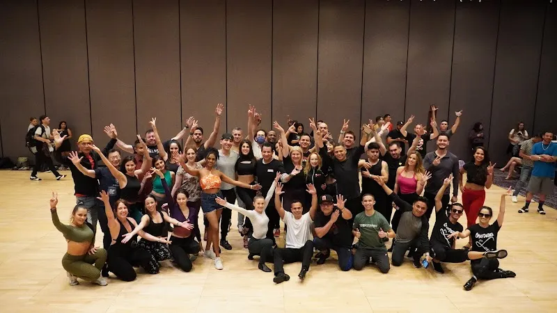 Bravo Dance Company