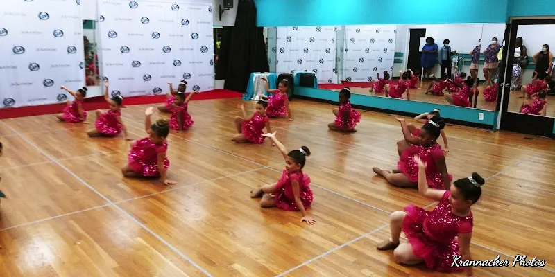 DANL Dance Center