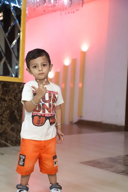 Abhi Photography & Studio